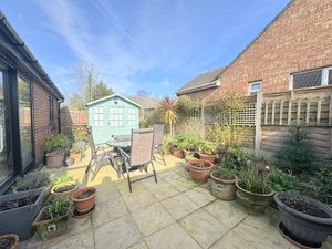 Spingfields- click for photo gallery